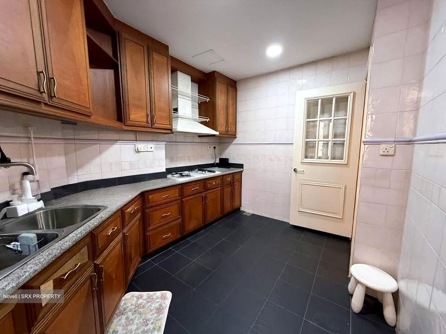 Dover Parkview (D5), Condominium #624470011
